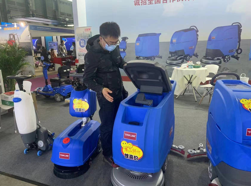 淄博坦洁洗地机公司致力于电动洗地机的生产、销售和服务百家